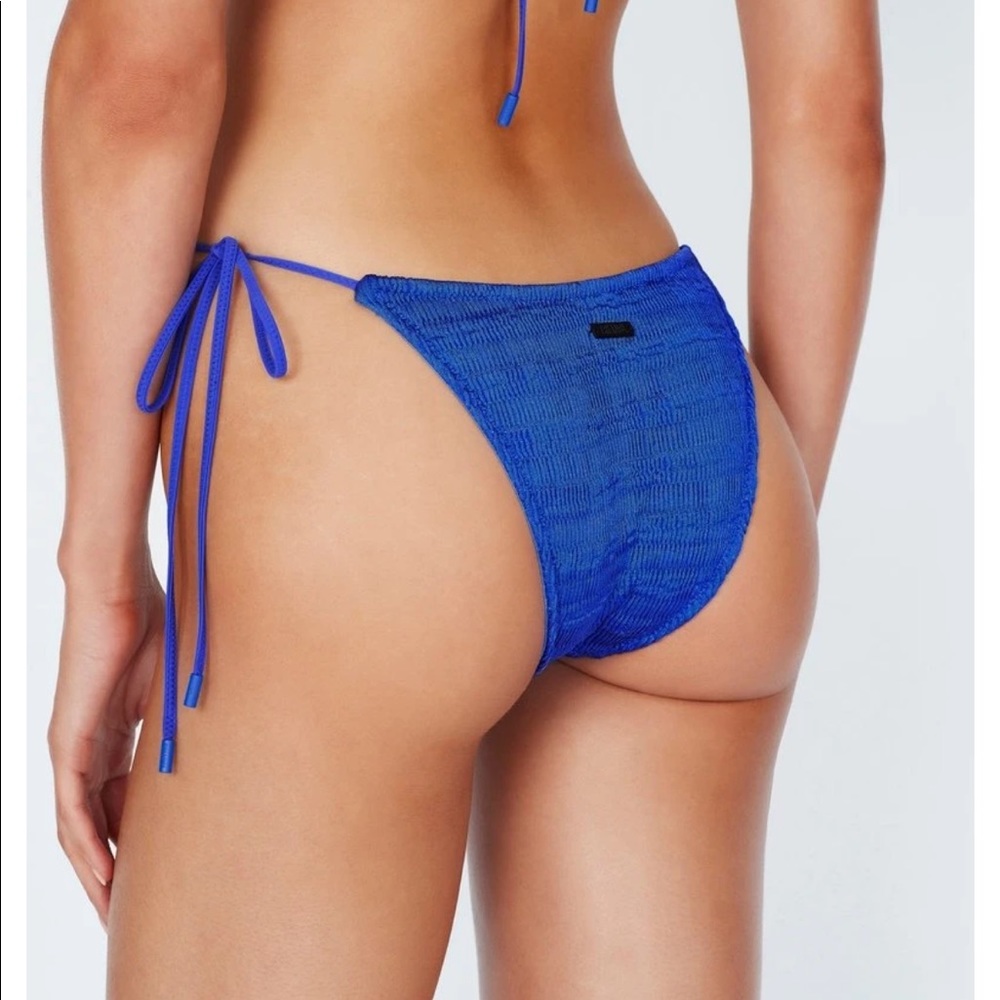 NWT Triangl bikinj bottom